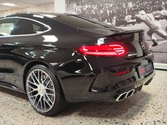 Fahrzeugabbildung Mercedes-Benz C 63 AMG Coupe (DIG-TACHO/BUR/360°/DISTR/PERF-AB