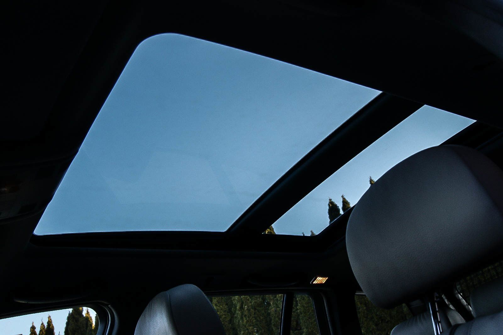 Fahrzeugabbildung BMW X3 3.0i 4x4 LEDER XENON NAVI RENTNER 1.BESITZ