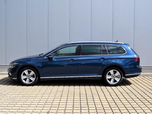 Passat Variant 2.0 TDI DSG Elegance AHK/MATRIX/N