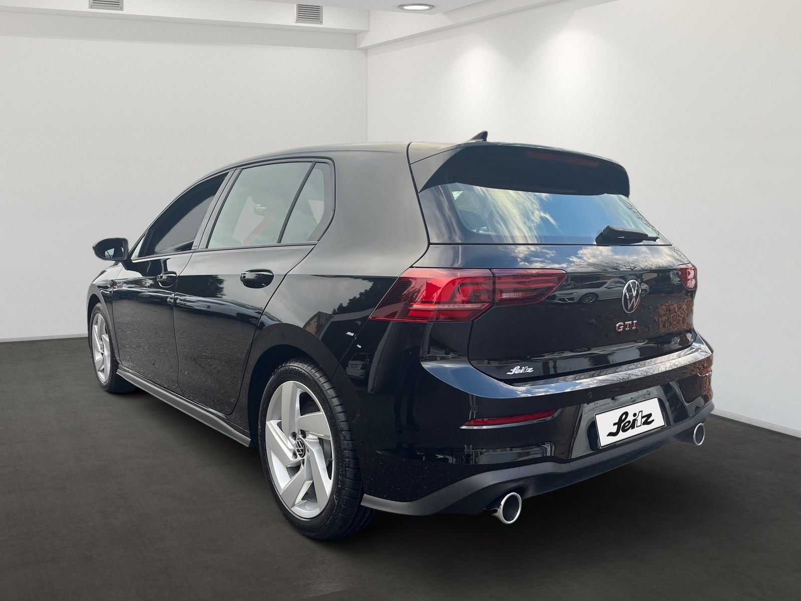 Volkswagen Golf VIII 2.0 TSI GTI LED KAMERA SITZHZG foto 5