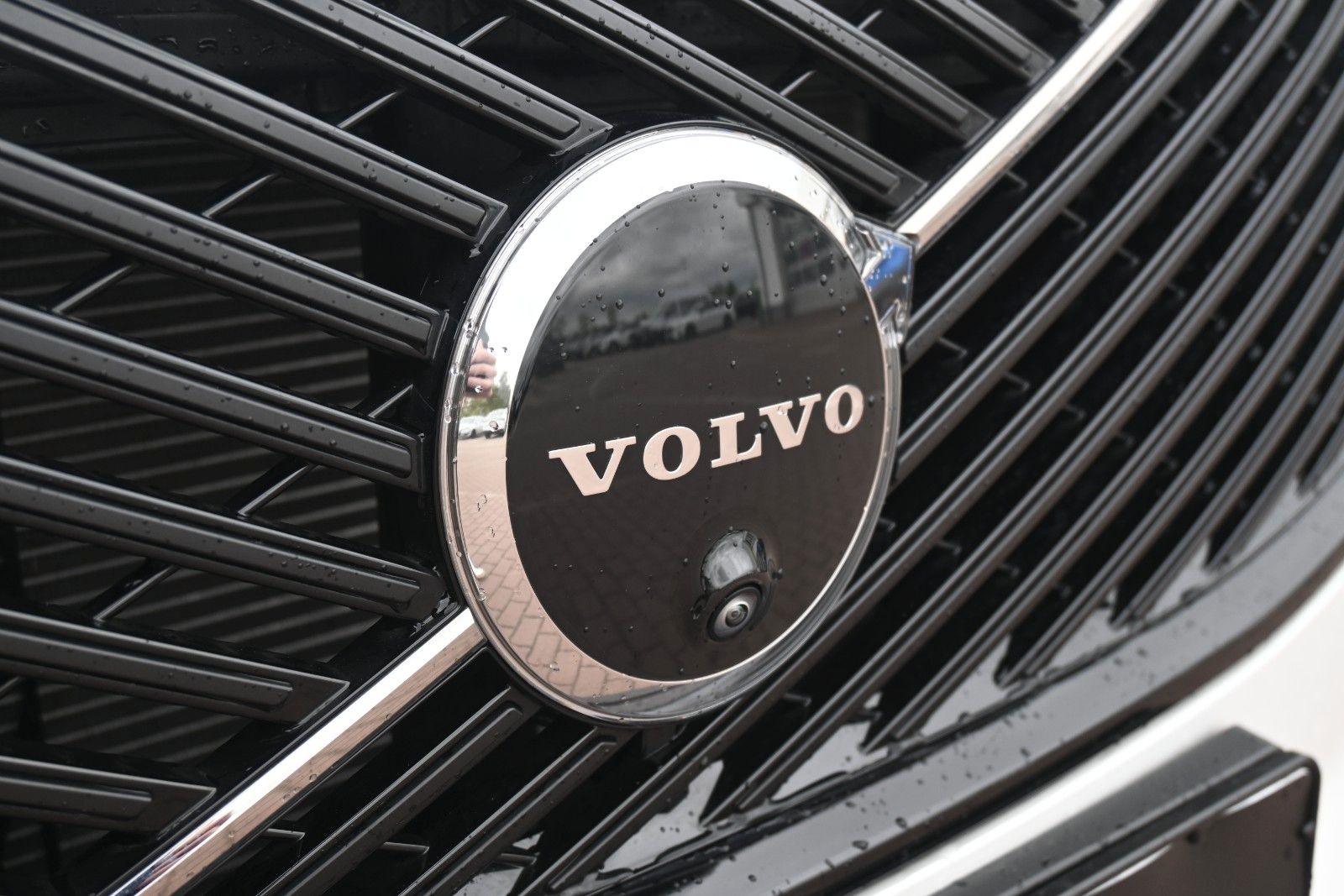 Fahrzeugabbildung Volvo XC90 T8 AWD Ultra Dark*STDHZG*360°*LUFT*B&W*ACC