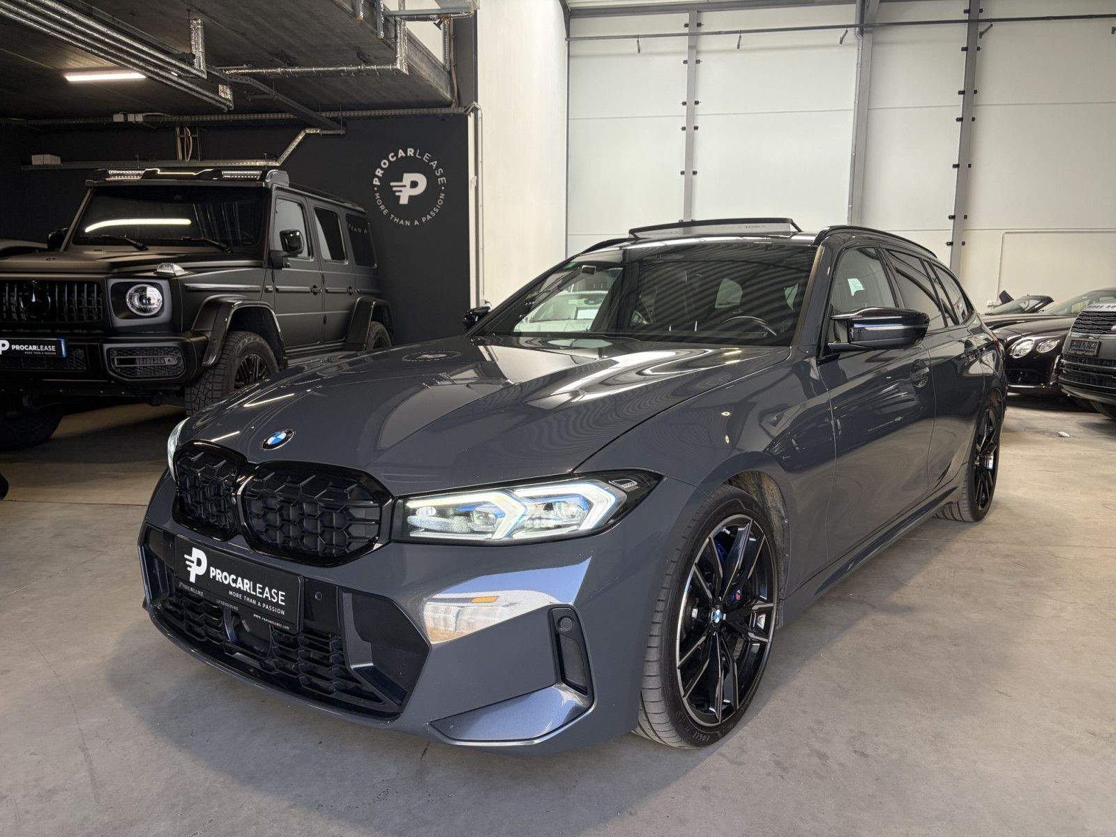 BMW 340 Touring M340 d xDrive/Pano/HUD/Camera/19/ACC
