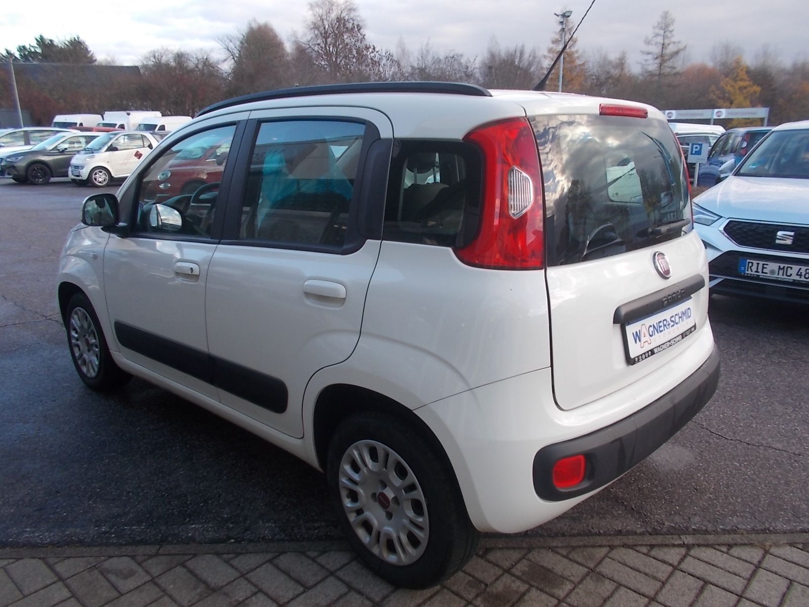 Fahrzeugabbildung Fiat Panda Lounge 1.2 8V *Unfall*