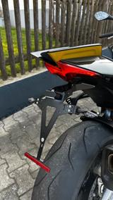 Aprilia Tuono V4 1100 Factory - APRILIA TUONO V4 1100 FACTORY