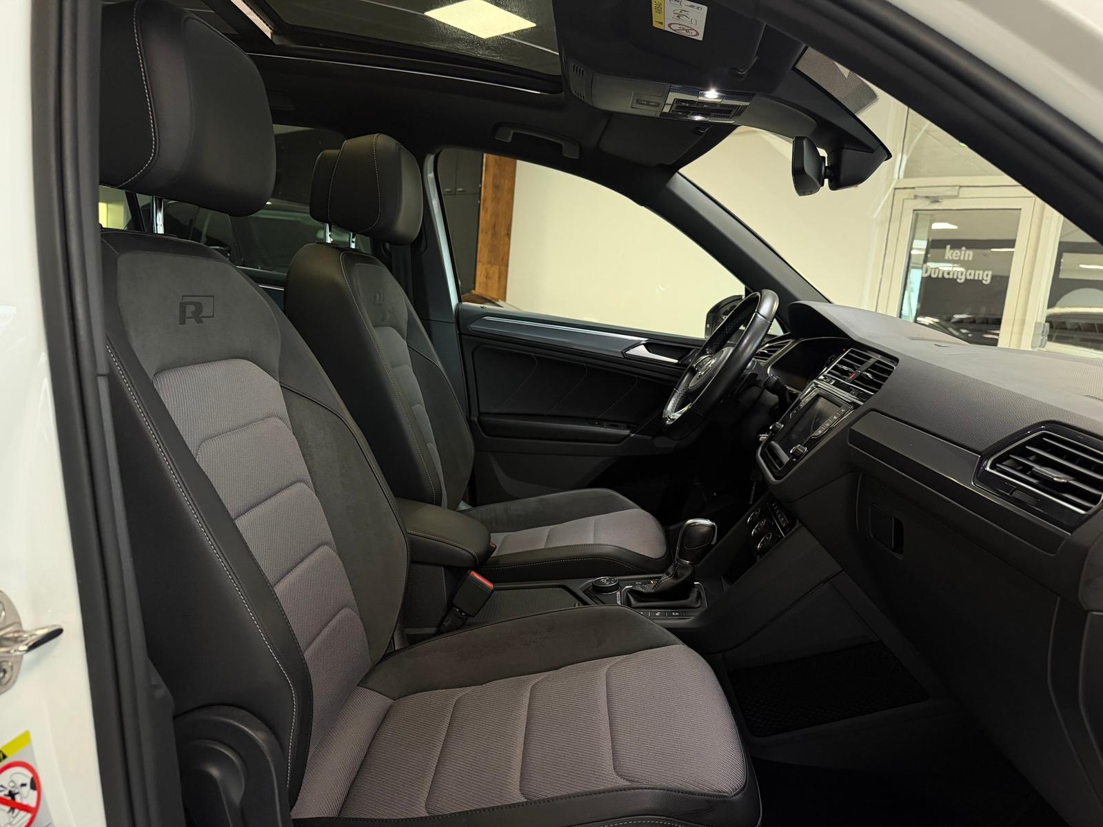 Volkswagen Tiguan 2.0 TSI R-Line 220PS 4M DSG Pano ACC LED