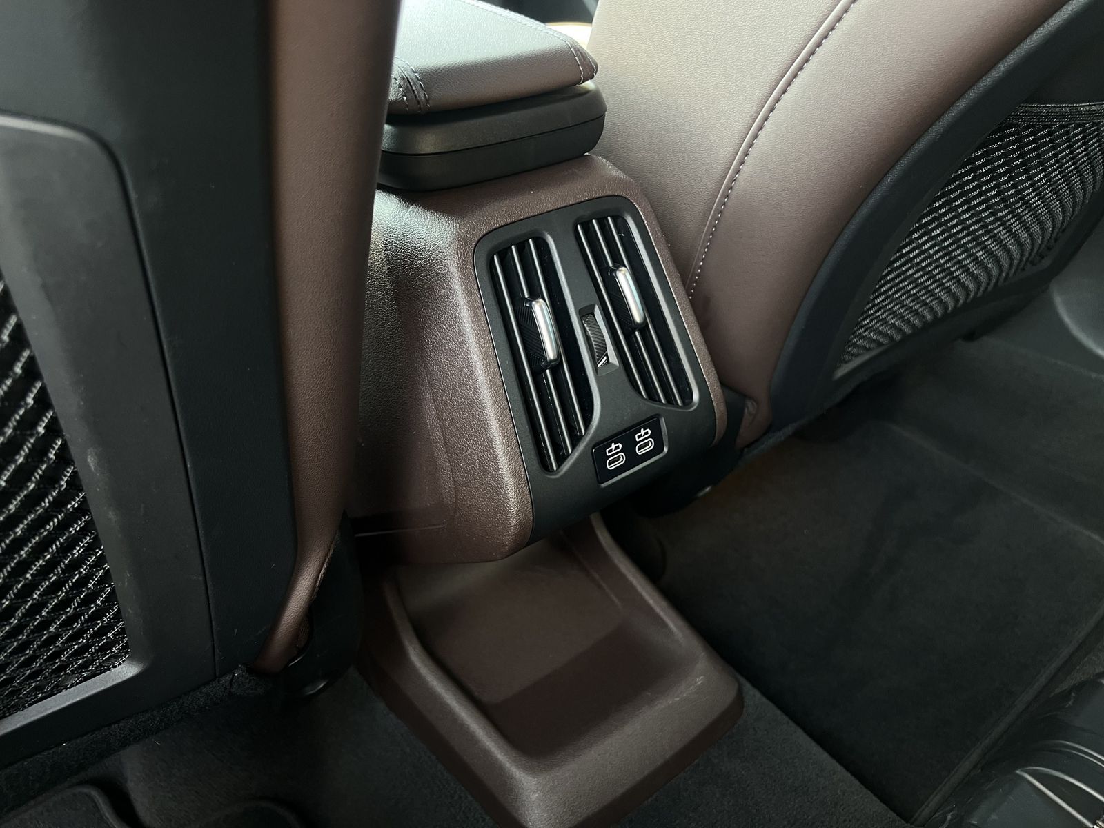 BMW 218 Active Tourer - Bild 37