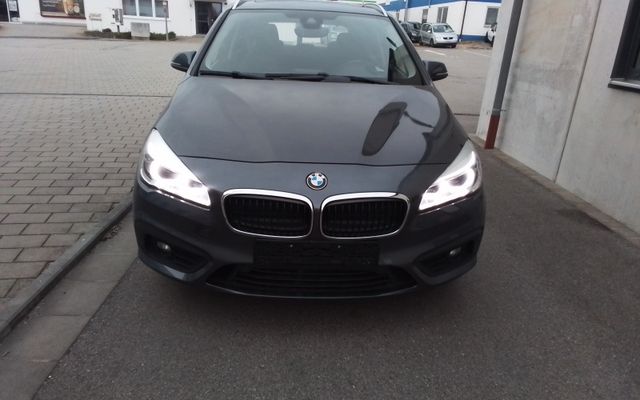 BMW 218 Baureihe 2 Active Tourer 218 d