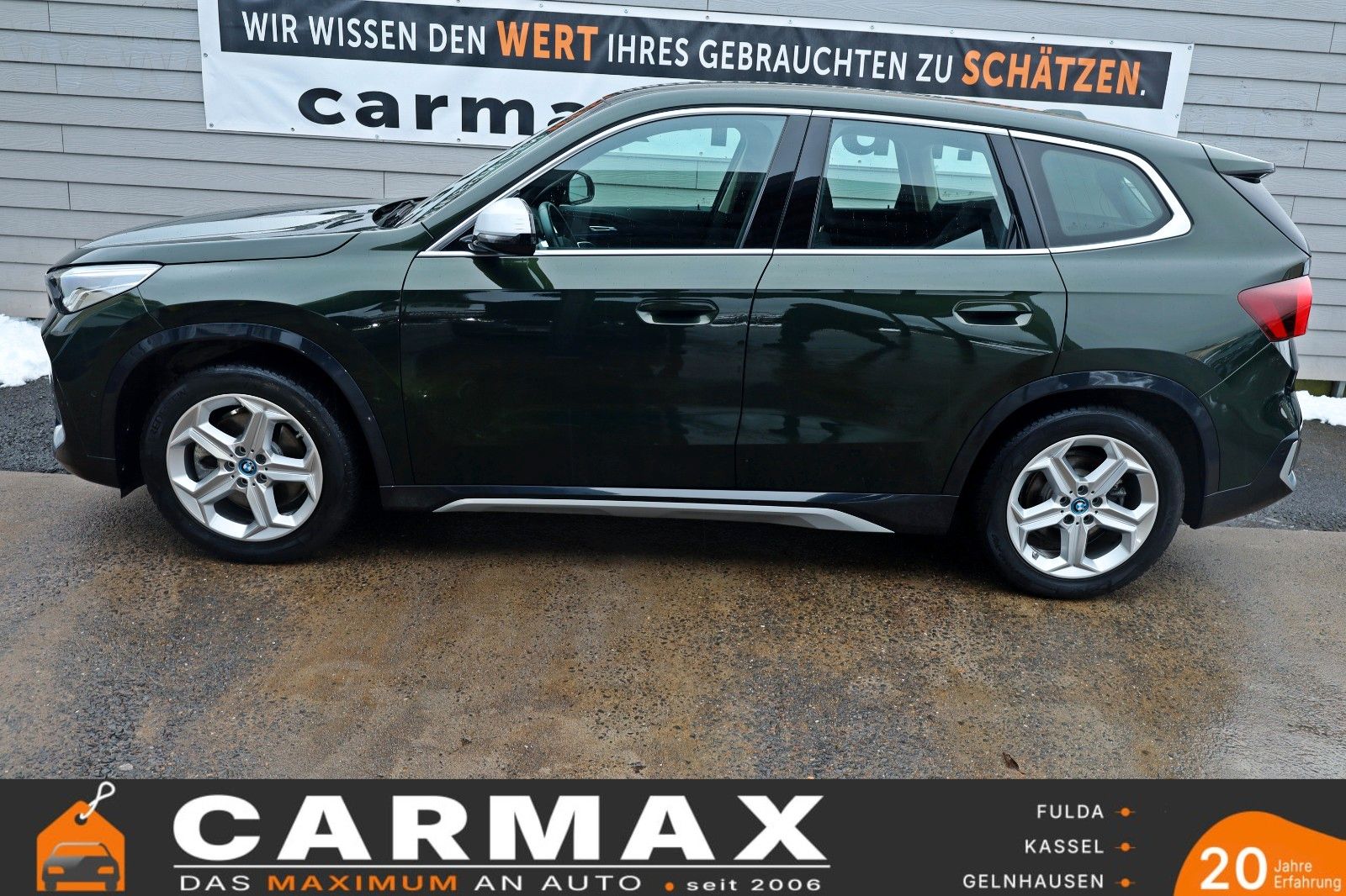 Fahrzeugabbildung BMW iX1 xDrive30 xLine,Leder,Navi,M Fahrwerk,Kamera
