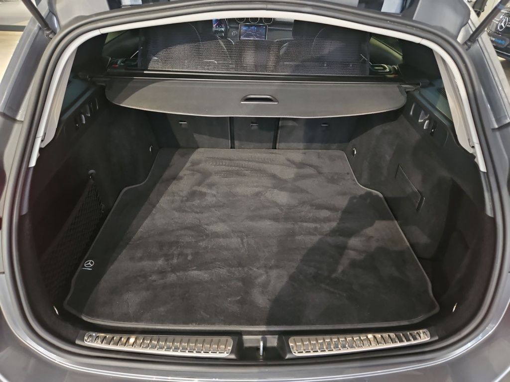 Fahrzeugabbildung Mercedes-Benz C 180 T AMG AHK Totwi. LED SHZ KAM Sport Ambie.