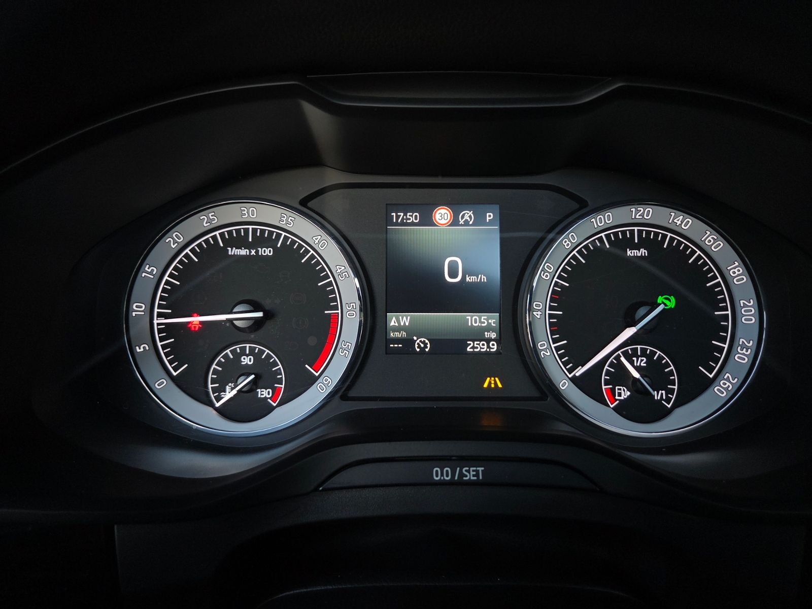 Fahrzeugabbildung SKODA Kodiaq Style 4x4 PANO MEMORY 360° STNDHZ