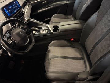 Peugeot 3008 - 10