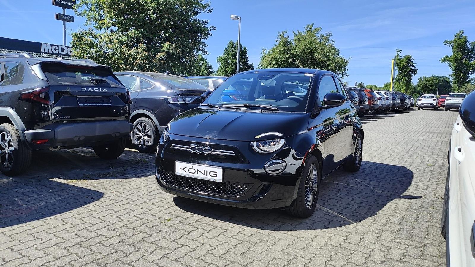 Fiat 500e 3+1 42 kWh, SOH % Klimaatm., ZV+FB