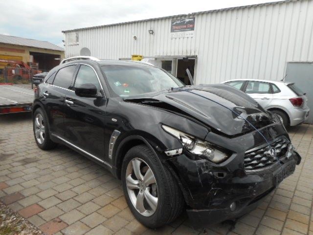 Infiniti FX FX30d GT Premium