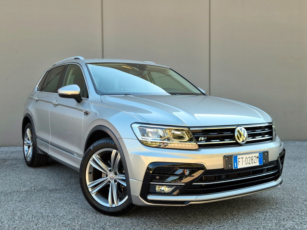 Volkswagen Tiguan 1.5 TSI 150 CV DSG R- LINE Adv imagem 3