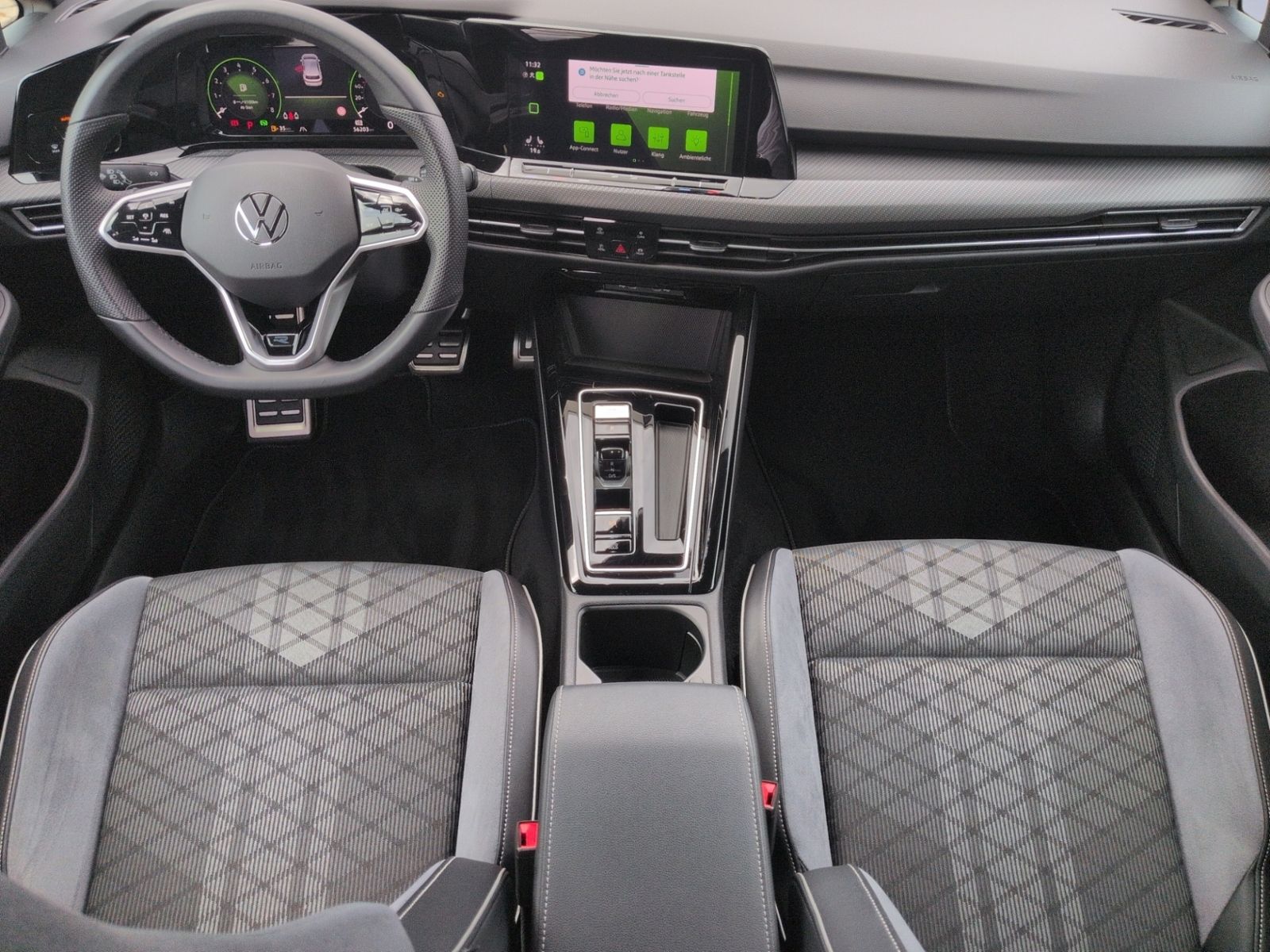 Golf VIII 1.5TSI DSG R-Line NAVI+SHZ+CLIMATRONIC