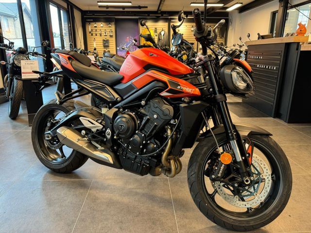 Triumph Street Triple R * A2 tauglich! * Matt Orange