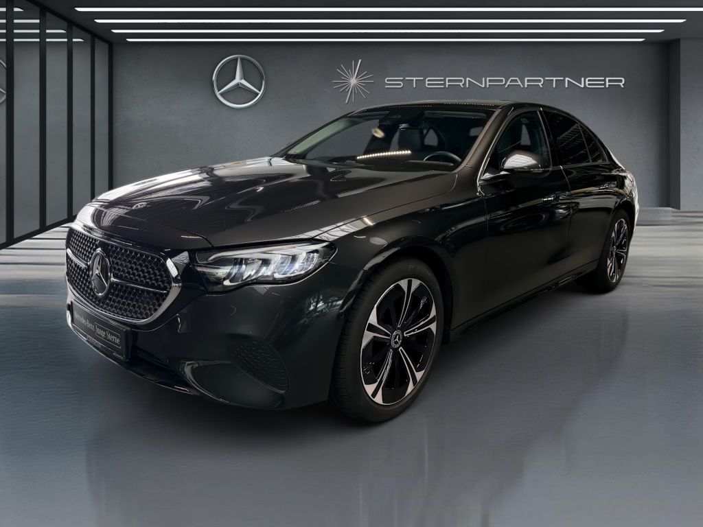 Image of Mercedes-Benz E 300