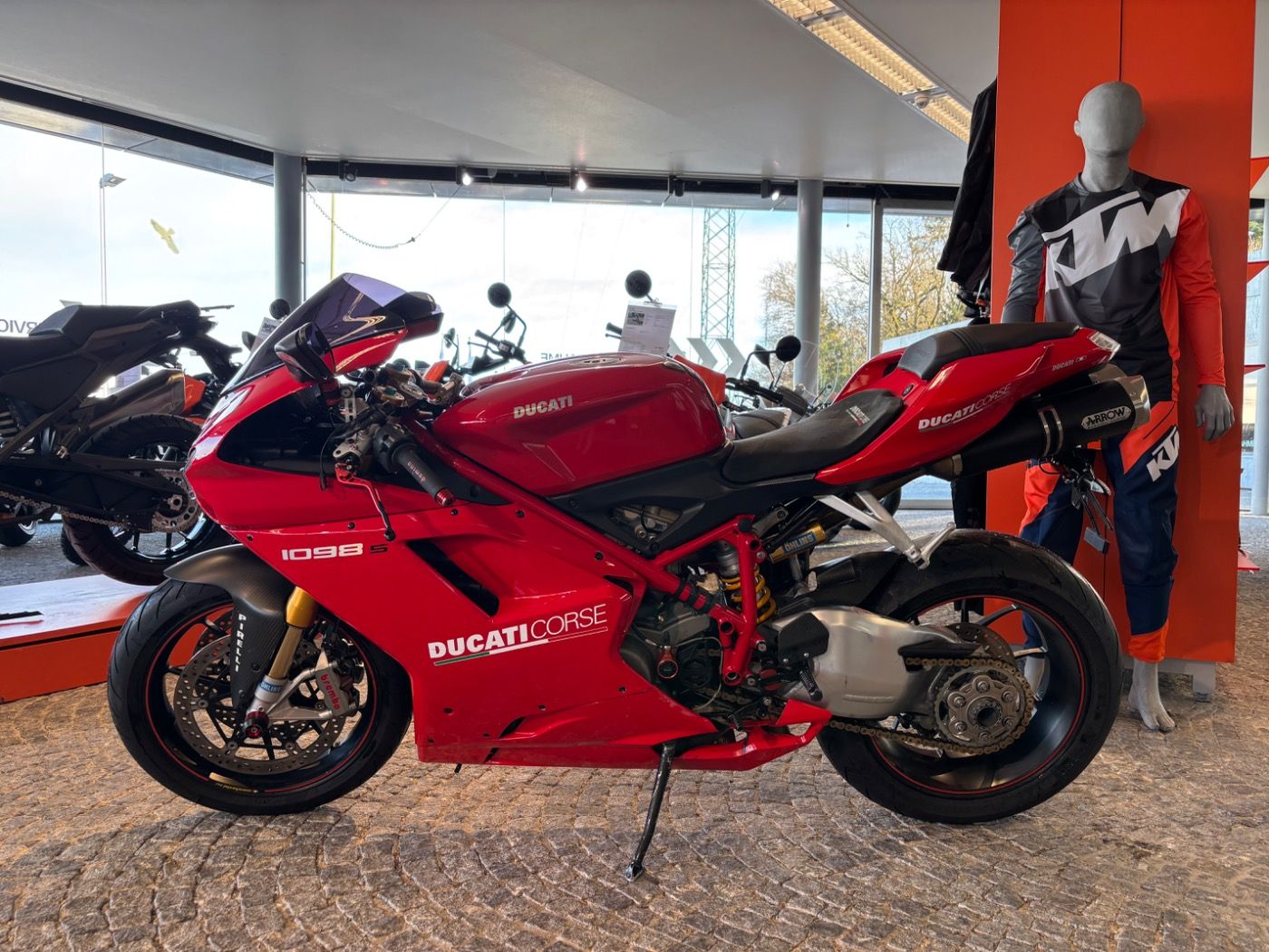 Fahrzeugabbildung Ducati 1098 S Supersport ARROW
