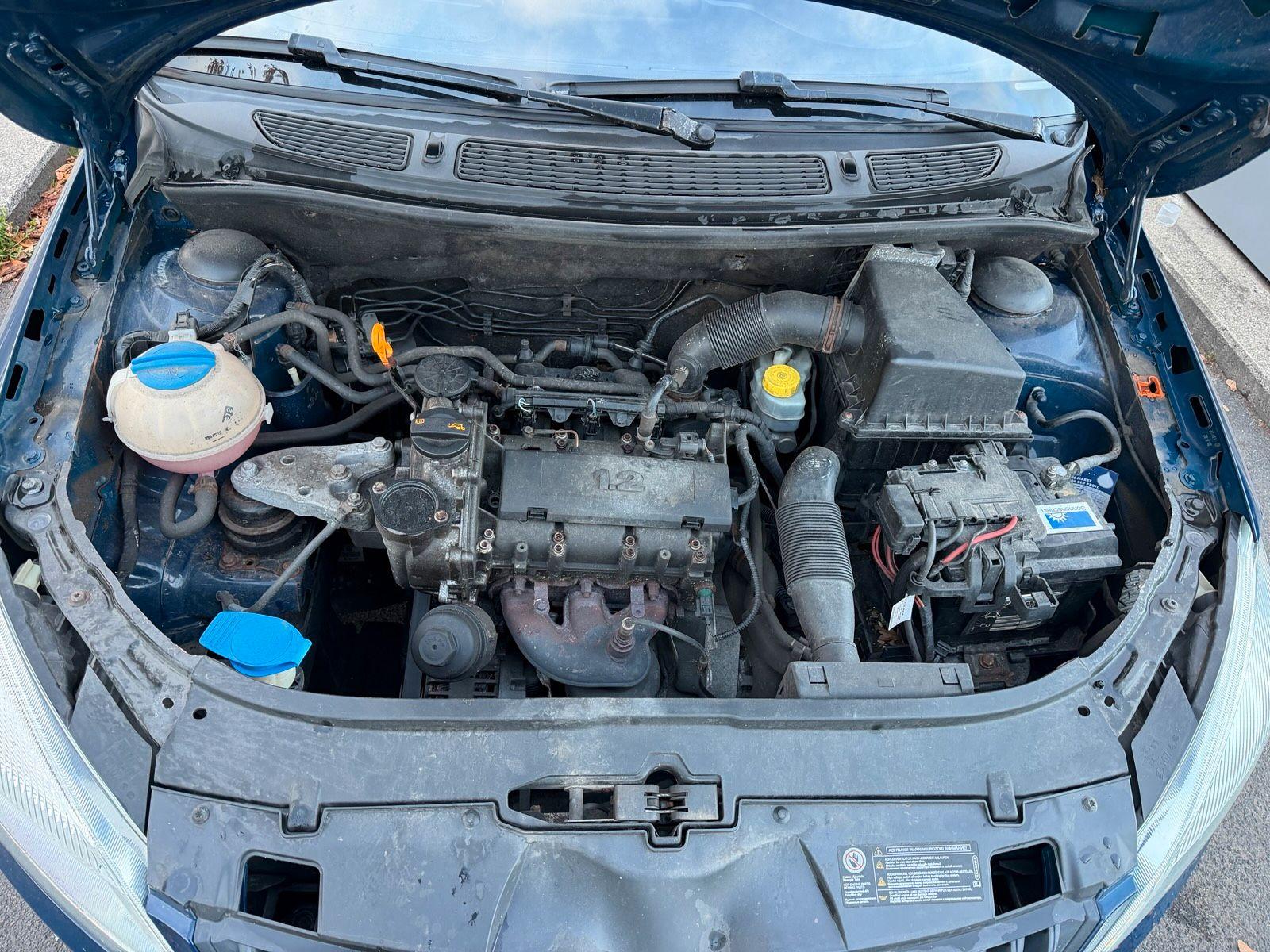 Skoda Fabia 2012 — photo 13
