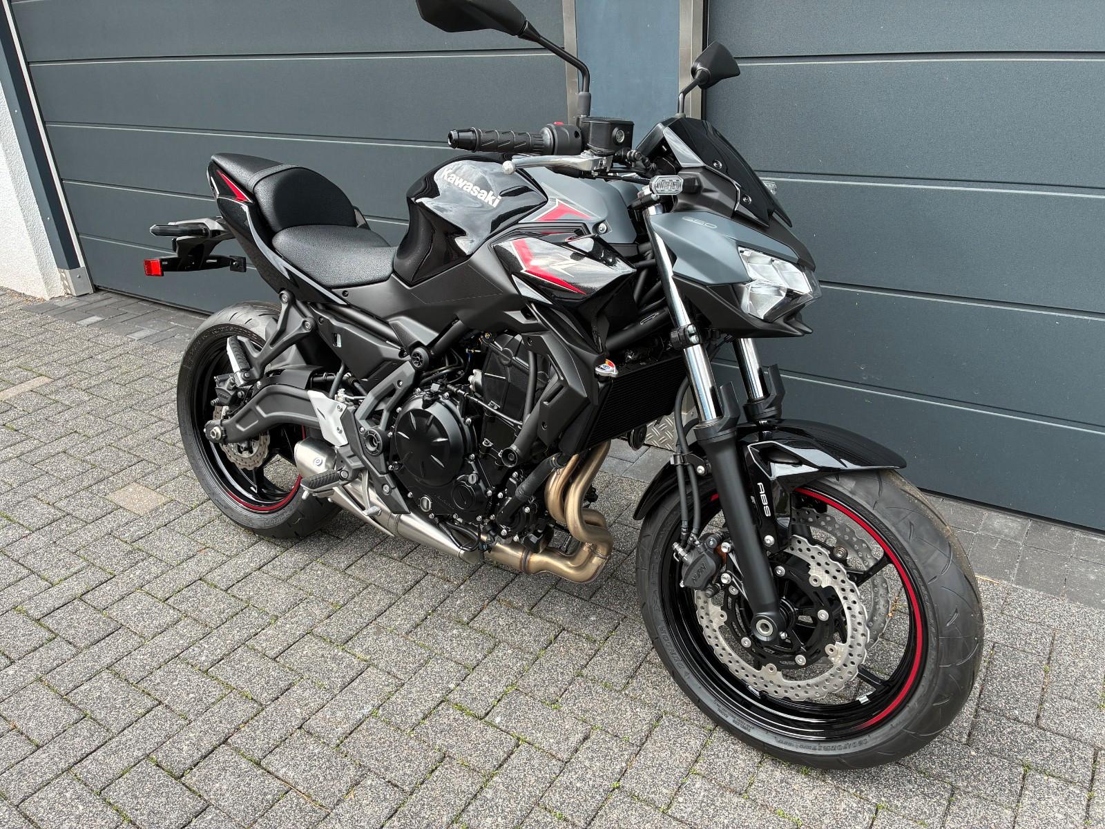 Kawasaki Z650