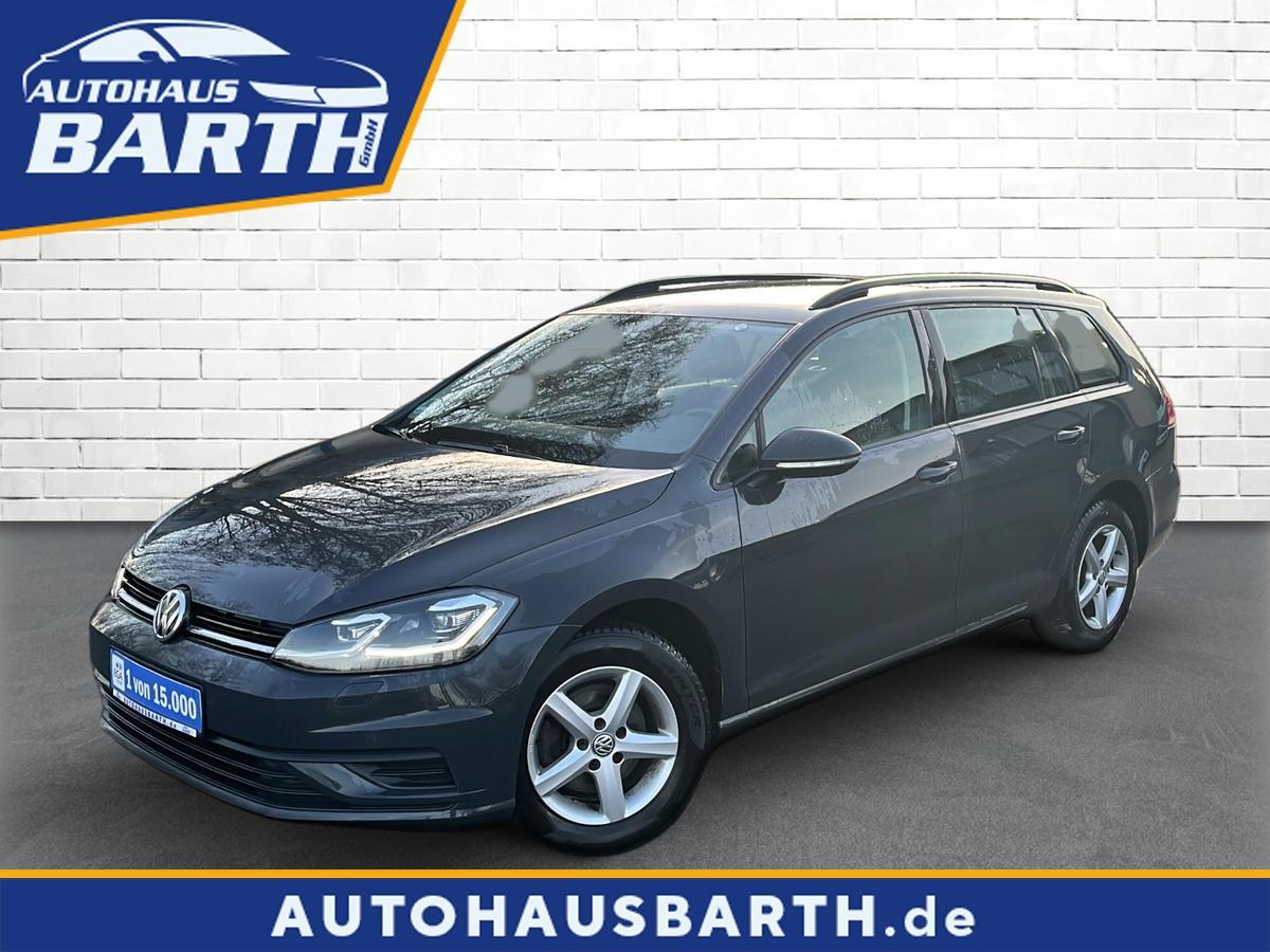 Volkswagen Golf VII 1.6 TDI Trendline *LED*NAVI*SHZ*PDC*