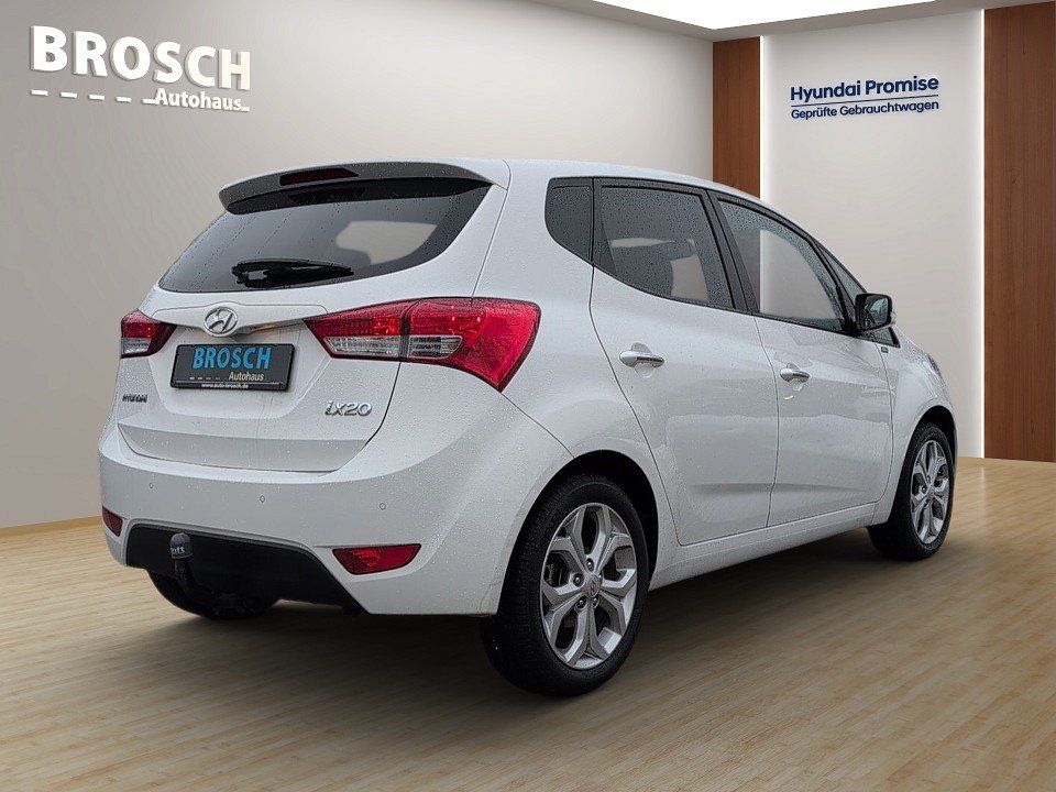 Fahrzeugabbildung Hyundai ix20 1.4 GOLD GARANTIE 1HD WENIG-KM AHK LEDER+BT
