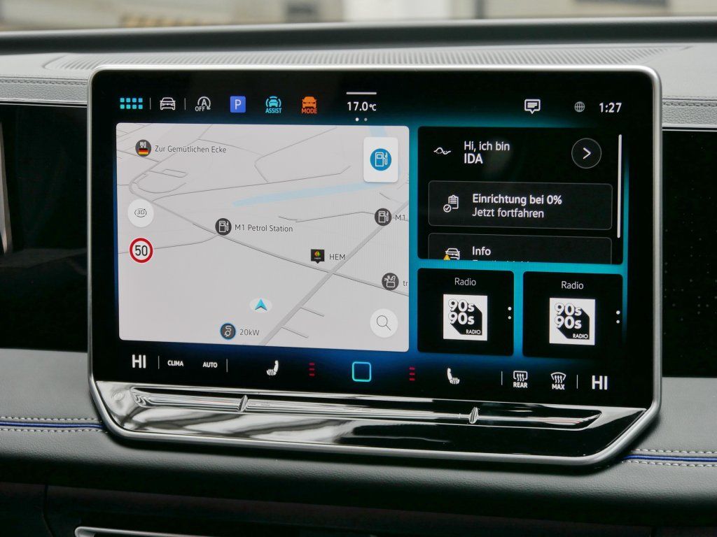 Fahrzeugabbildung Volkswagen Tiguan 2.0 TDI R-Line AHK Matrix Kamera AppConne