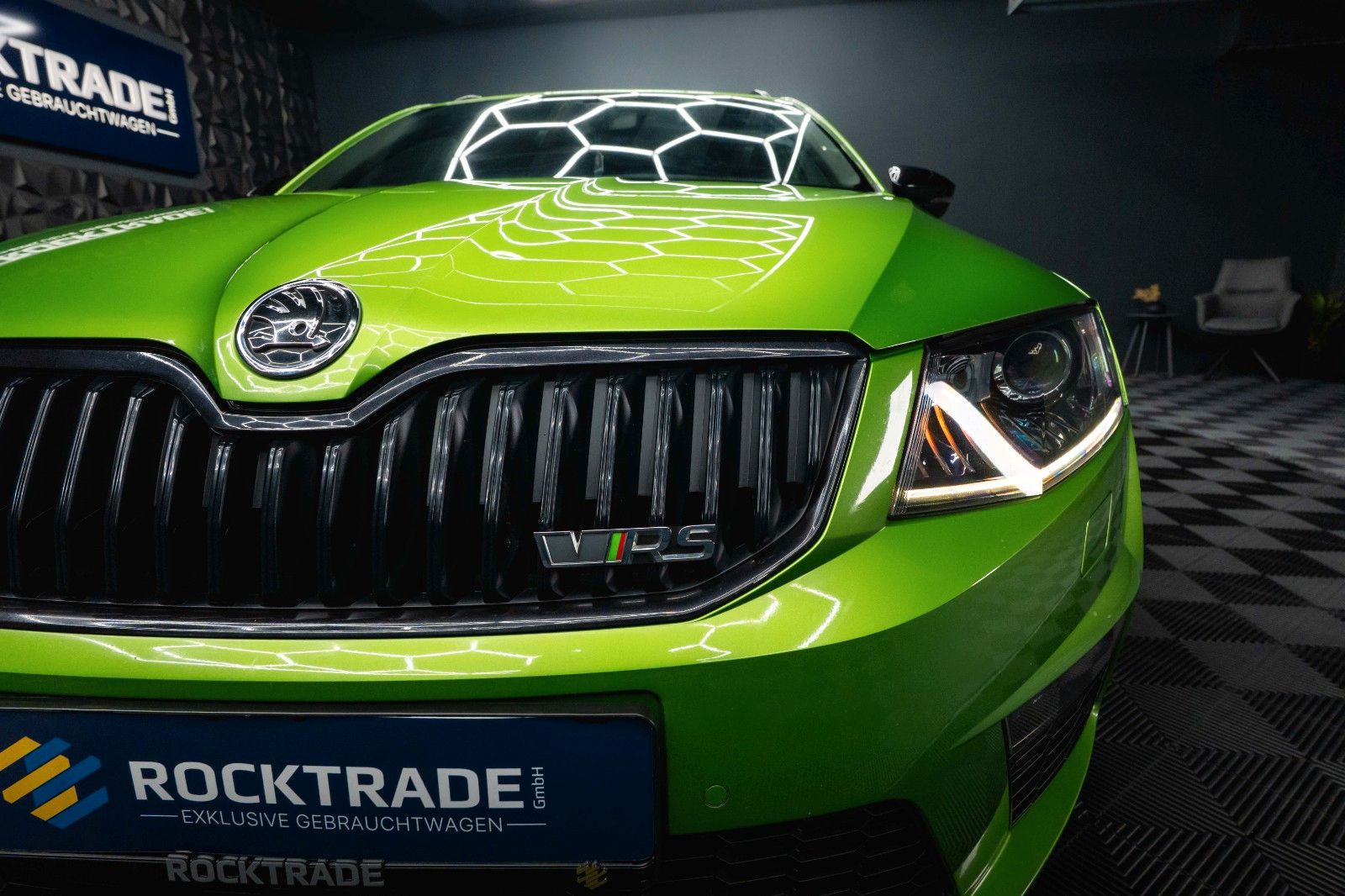 Fahrzeugabbildung SKODA Octavia Combi RS Performance *1.Hand*LED*CarPlay