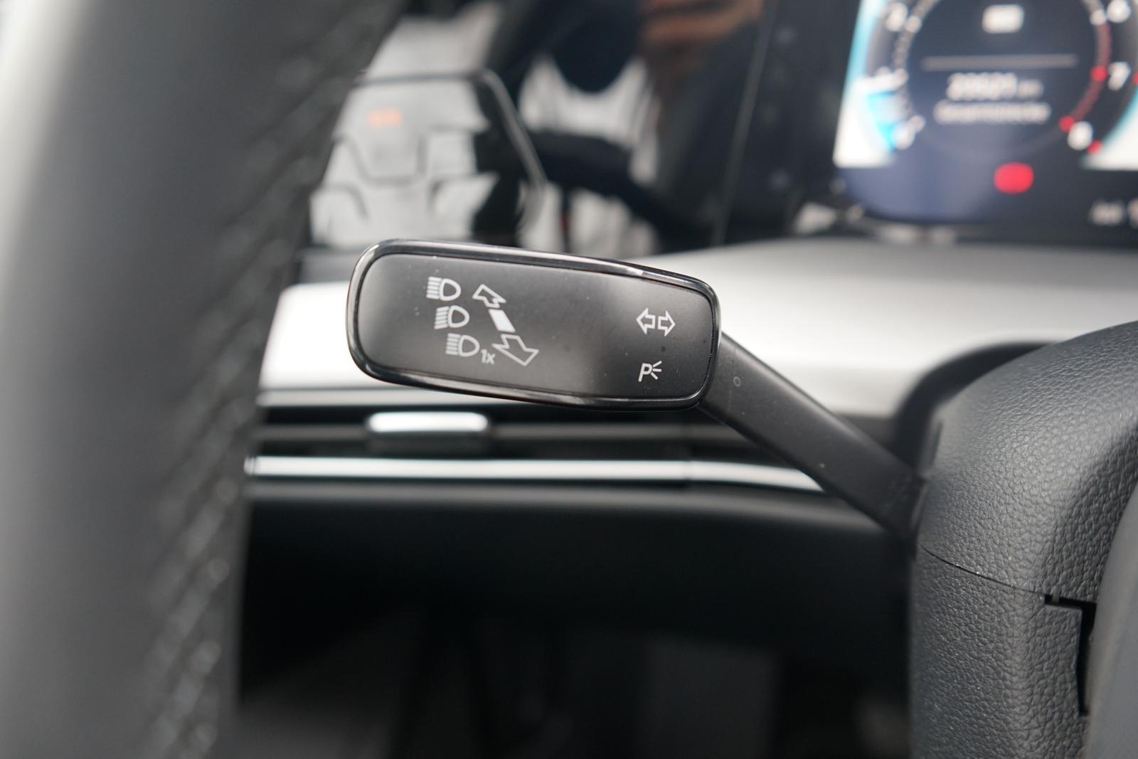 Volkswagen Golf 1.5 TSI Life LED Navi ACC Head-Up Totwinkel, миниатюра 21