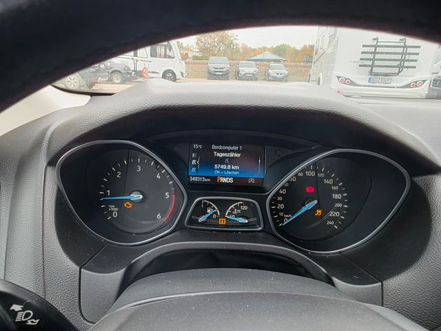 Ford Focus Tunier Buisness Automatik  TÜV 01.27