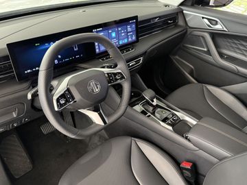 MG HS PHEV Luxury