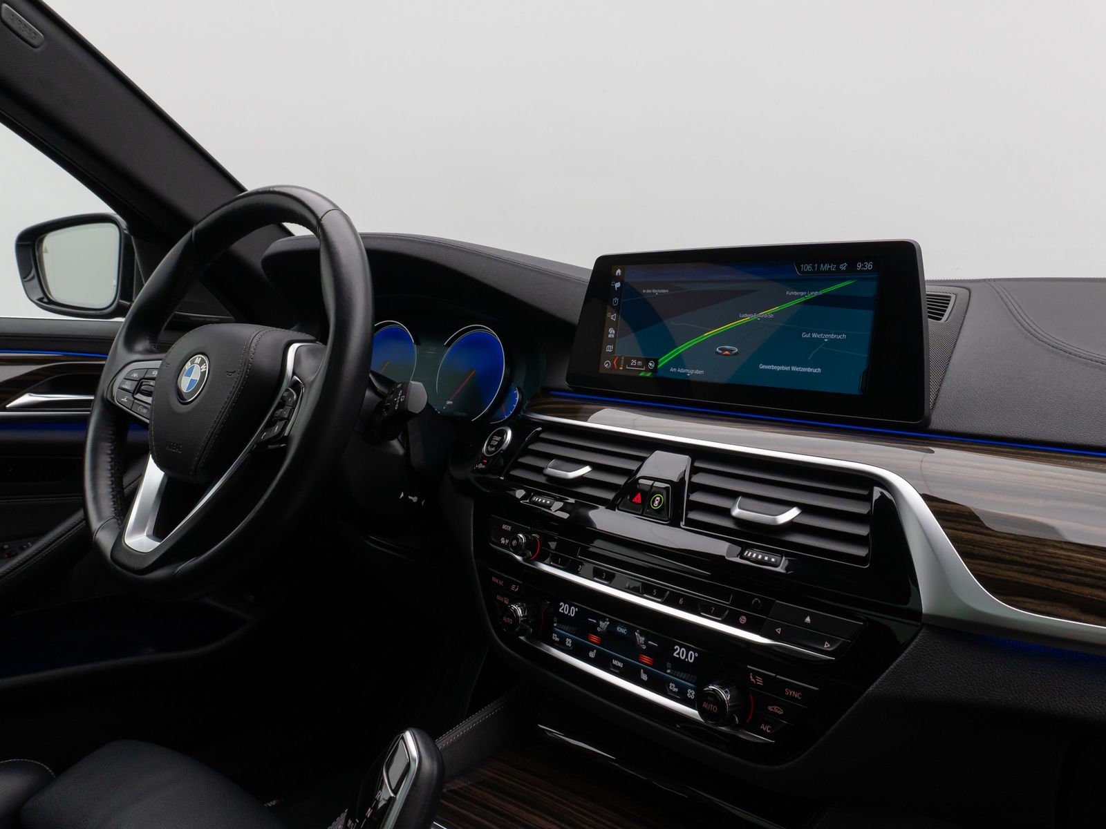 Fahrzeugabbildung BMW 540i xD Luxury Line Panorama Kamera HUD DAB H/K