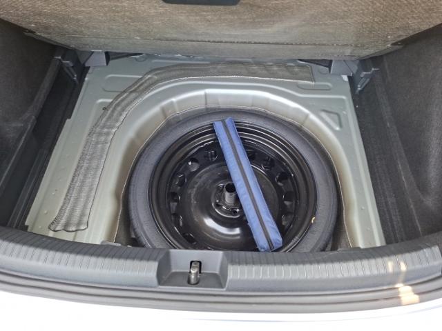 Volkswagen Taigo R-Line 1.0 TSI APP-CONNECT+PANO+ACC, миниатюра 13