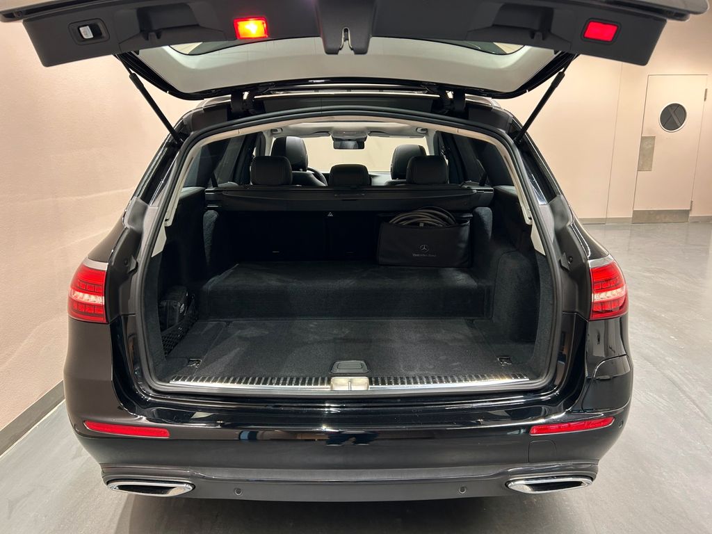 Mercedes-Benz E 300 E300 de T *PANO*NIGHT*BURMESTER*AHK*WIDE*360°*