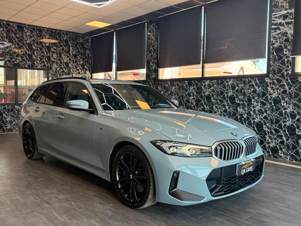 Image of BMW 320