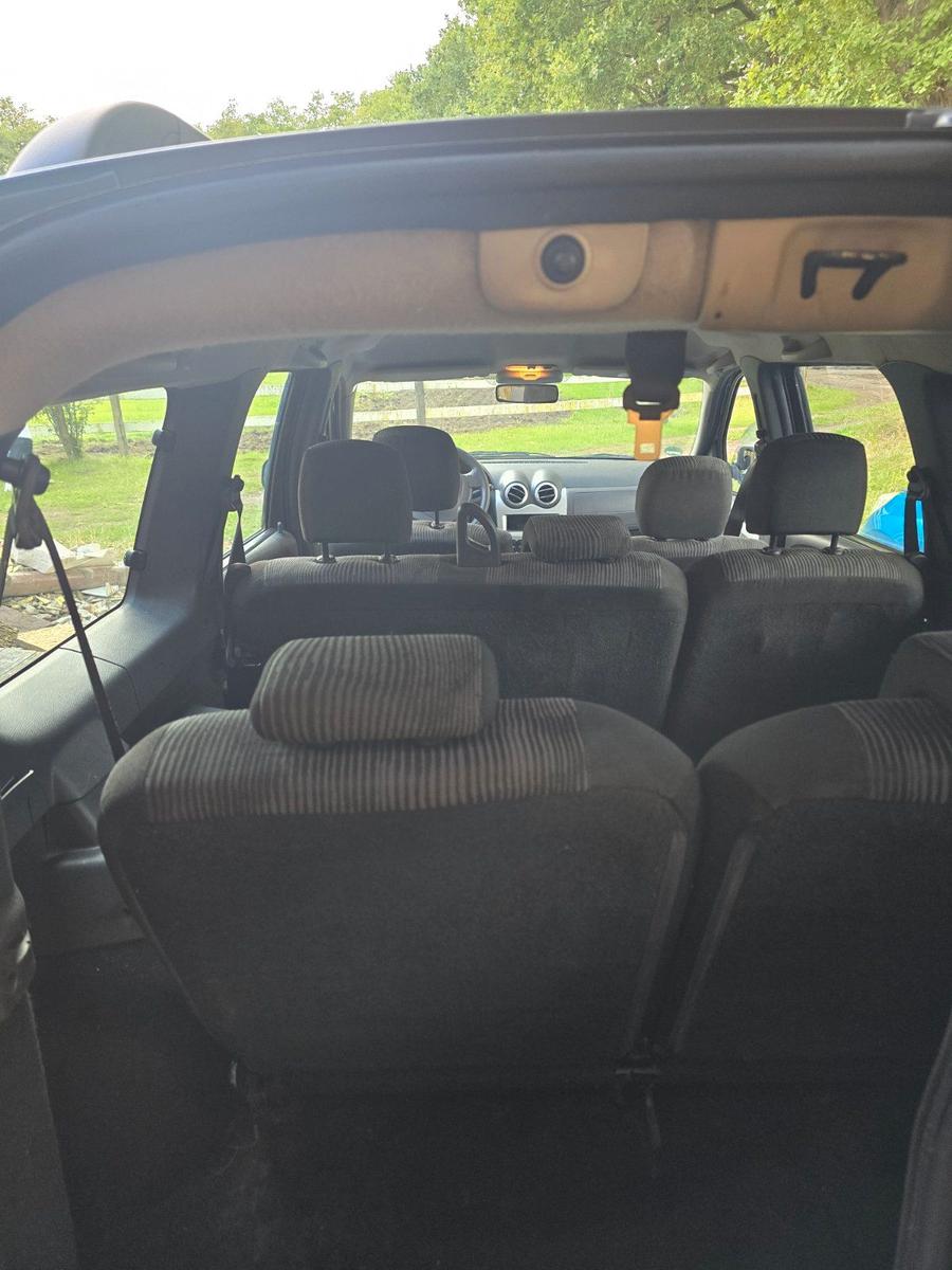 Dacia Logan 2009 — photo 5