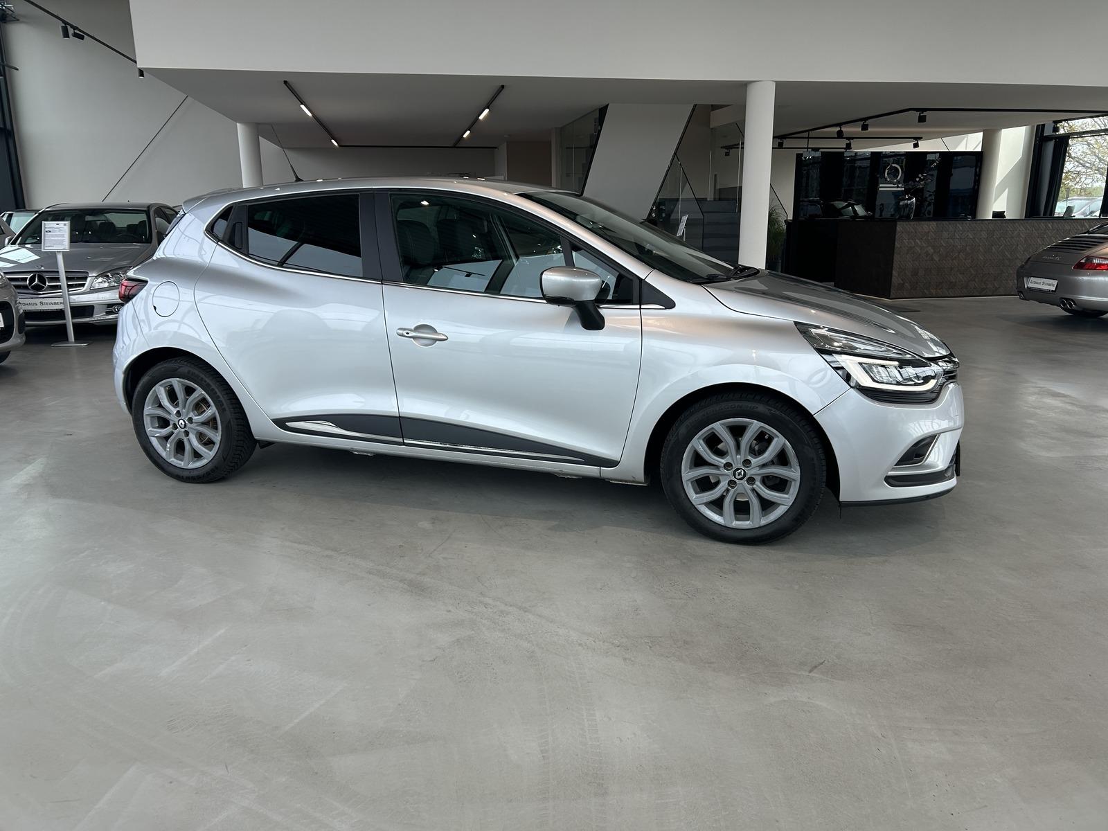 Renault Clio AUTOMATIK+NAVIGATION+PDC+TEMPOMAT Clio IV