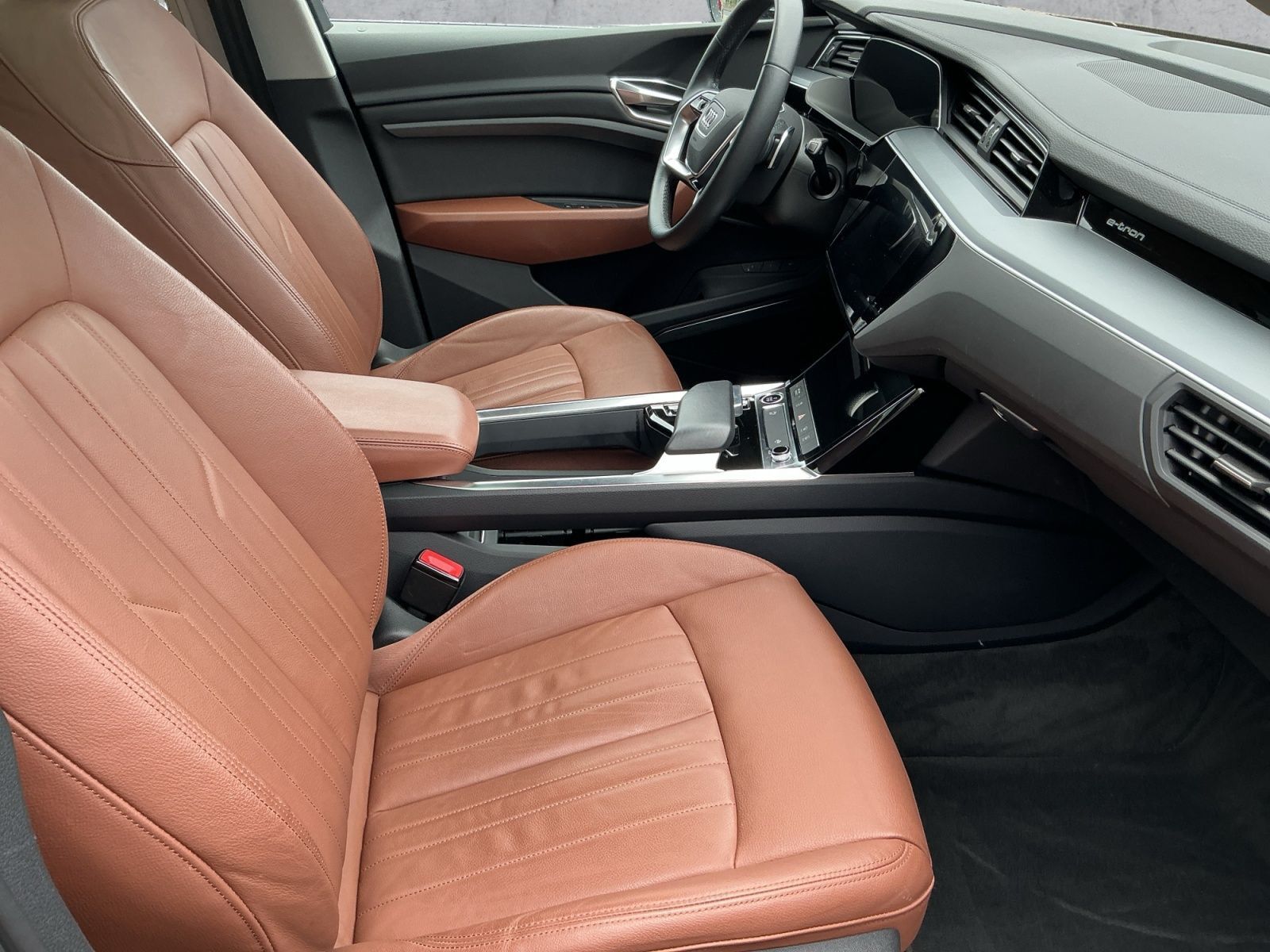 Audi e-tron - Bild 13