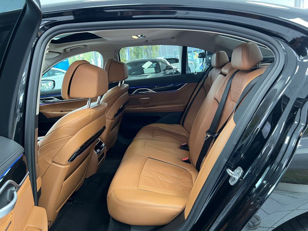 BMW 740 d xDrive*Laser*H-Up*360°*SHD*Soft*Keyl*Luft*