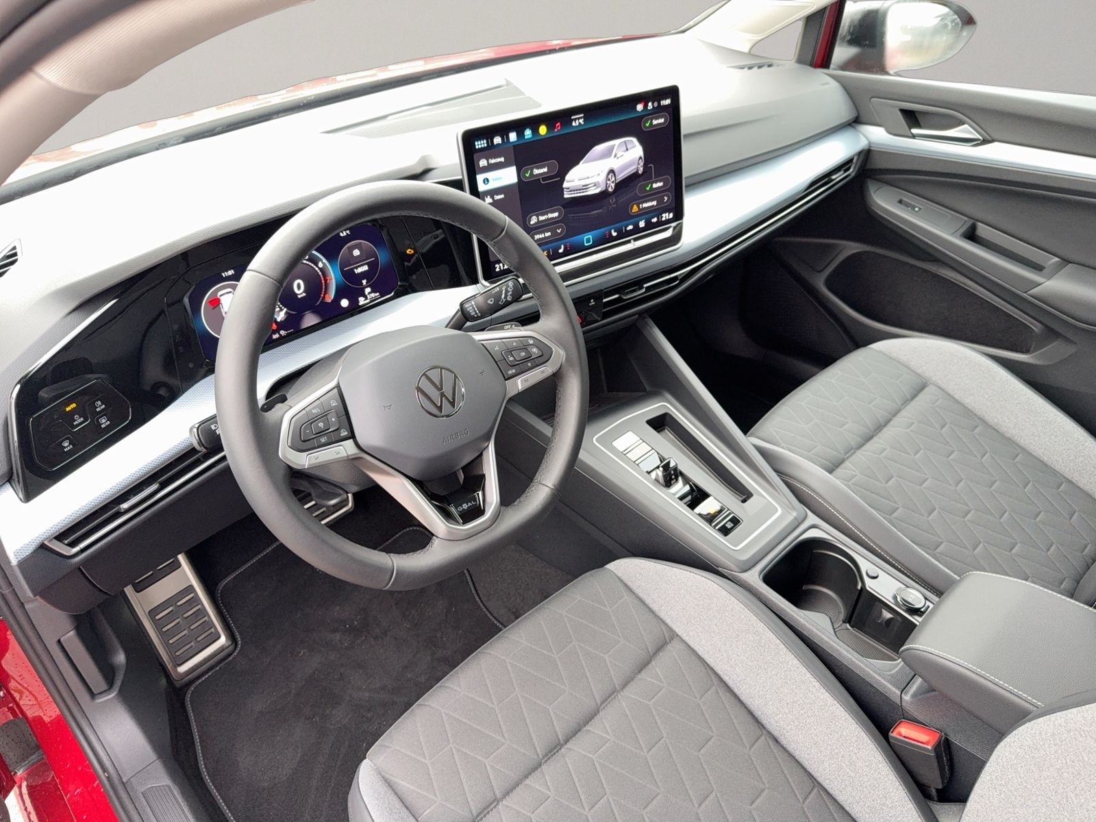 Golf VIII 1.5 eTSI Goal, AHK, Navi, ACC, RearVie