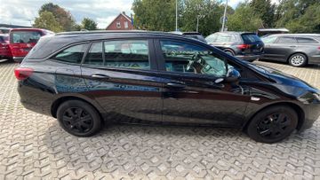 Opel Astra - 2