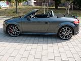 Audi TTS Roadster 2.0 TFSI S tronic quattro - - graue Audi TTS