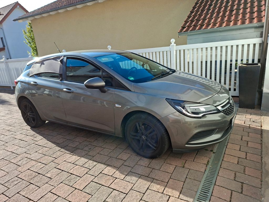 Image of Opel Astra
