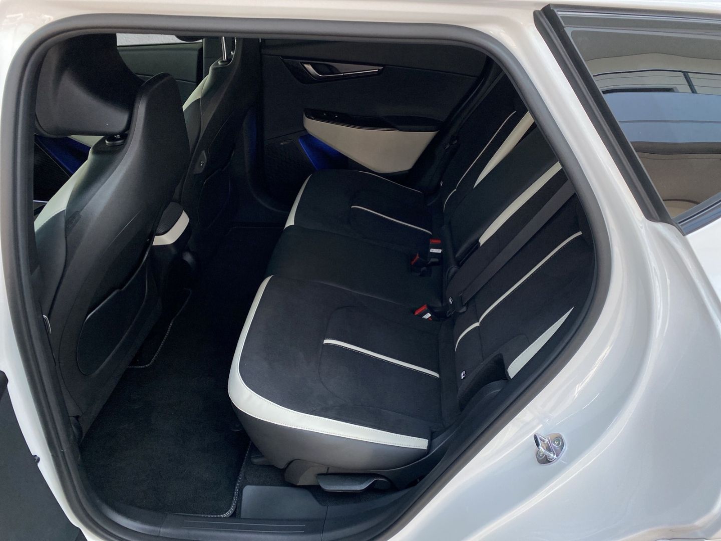 Fahrzeugabbildung Kia EV6 PE GT-LINE RWD ELEKTRO 84 kWh *WP*GD*ASS+*SD