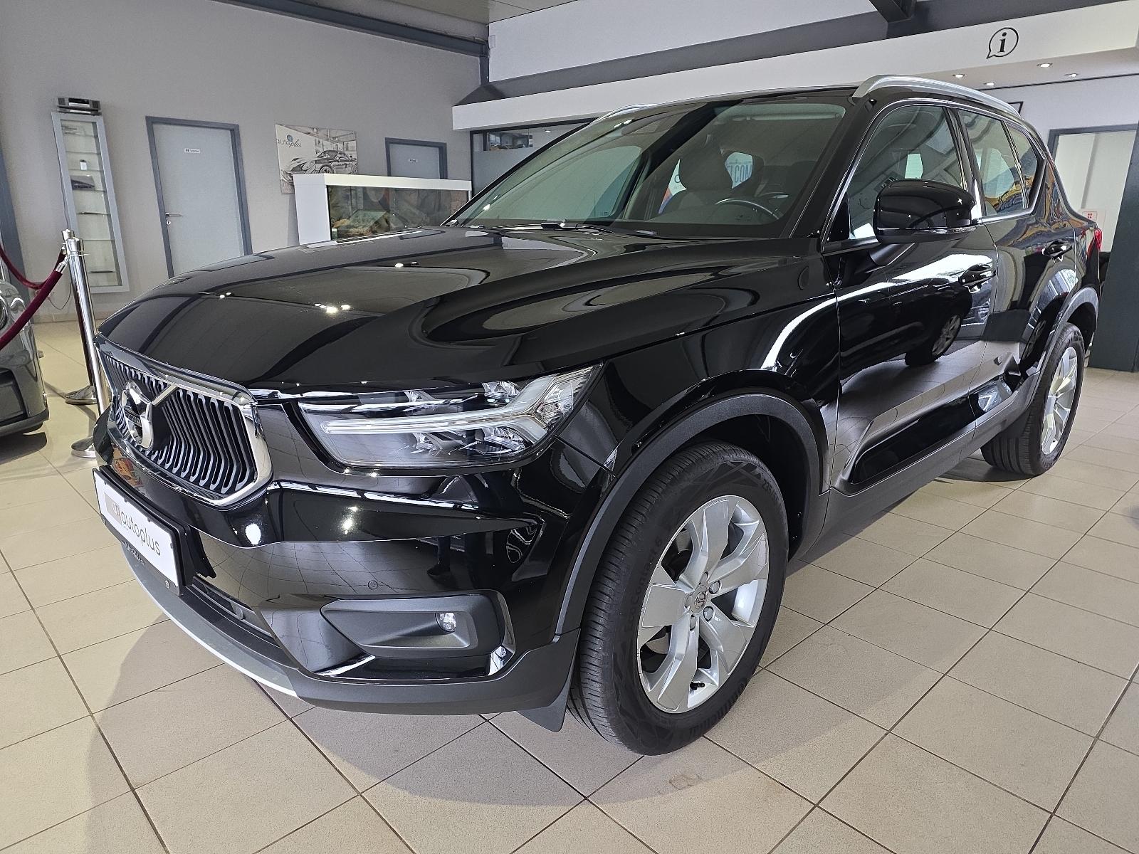 Volvo XC40 T3 Momentum Pro BLIS Kamera Navi LED Winter