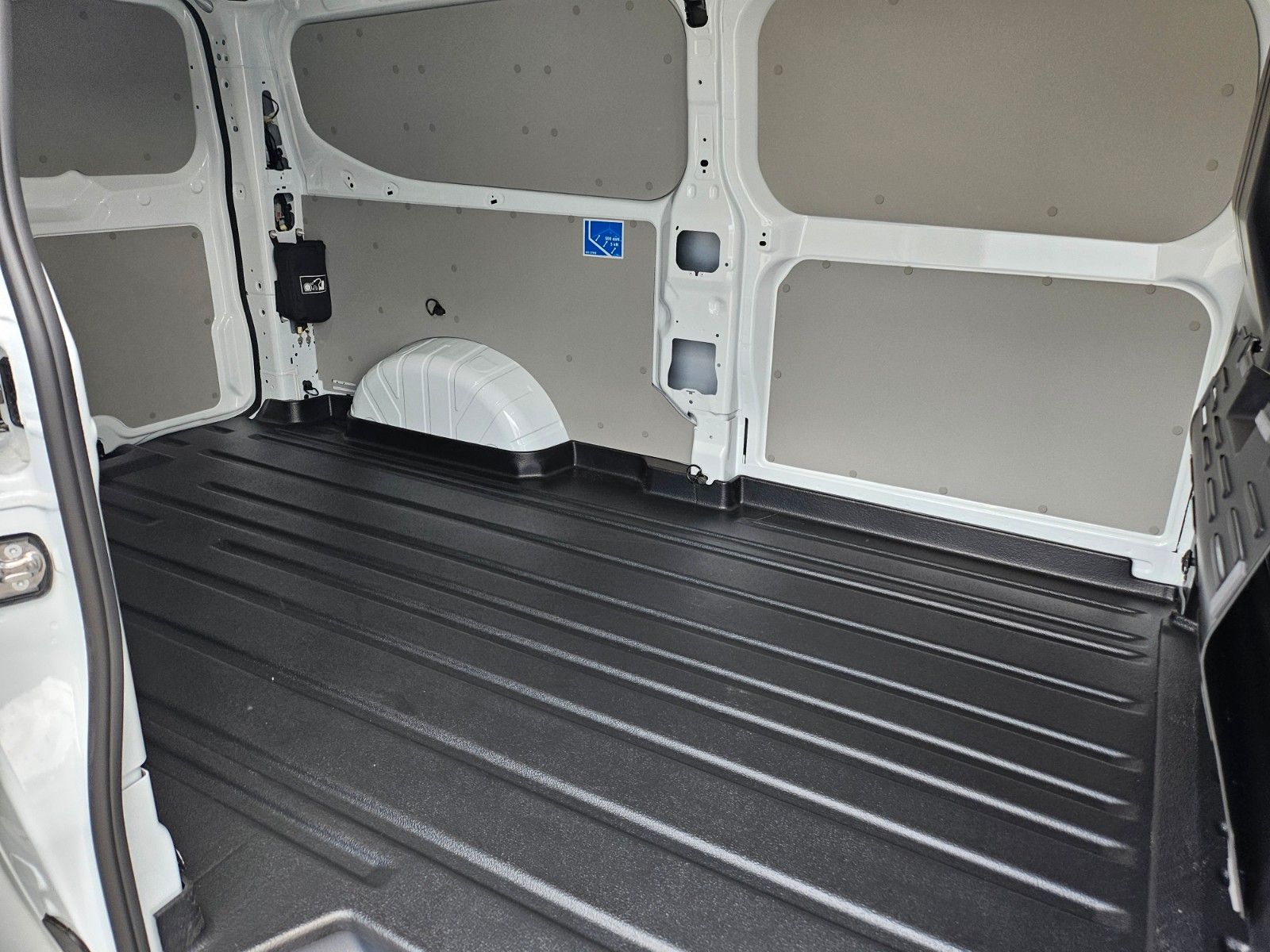 Fahrzeugabbildung Ford Transit Custom Kasten 300 L2 Trend FWD