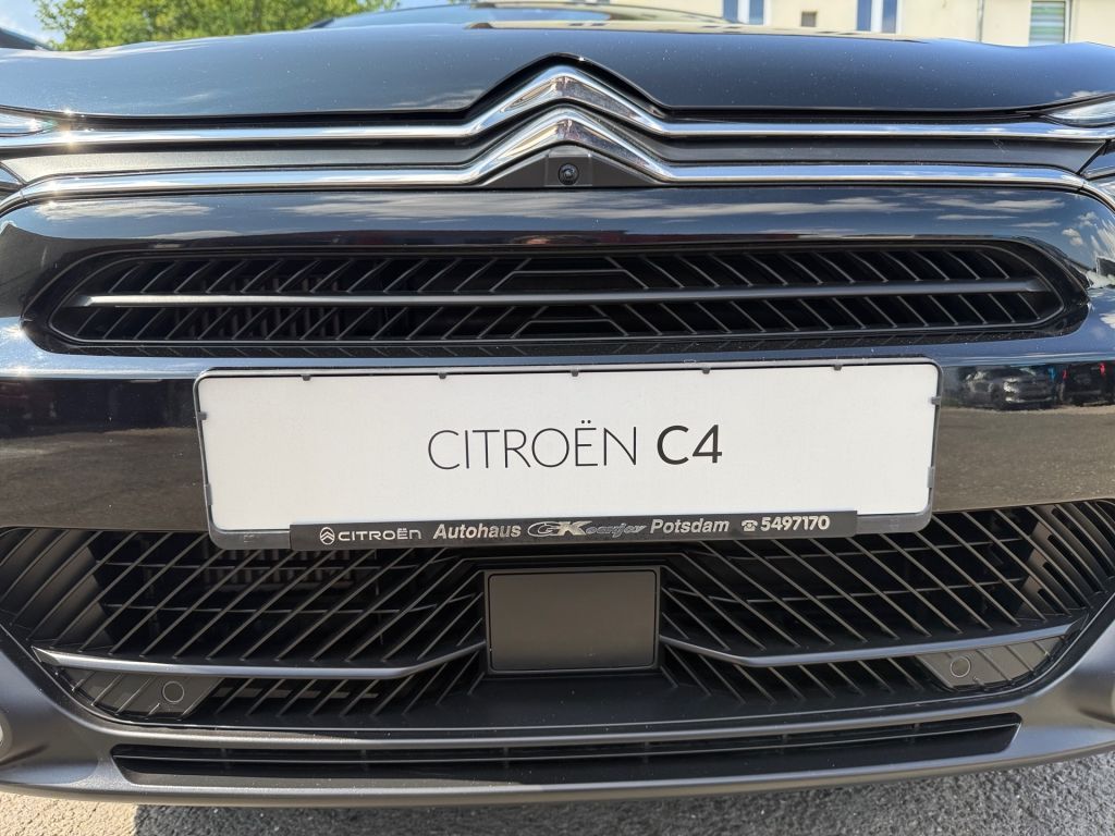 Fahrzeugabbildung Citroën C4 PureTech 130 Stop&Start EAT8 MAX*Alcantara
