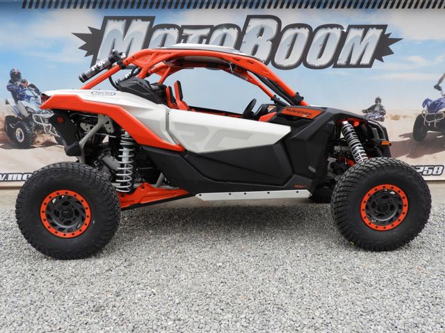 Can-Am Maverick X3 XRC Turbo RR 2022