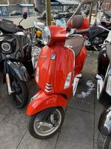 Vespa Primavera 50 - Vespa Motorräder in München