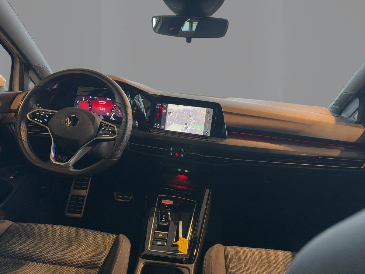 Volkswagen Golf - Bild 12